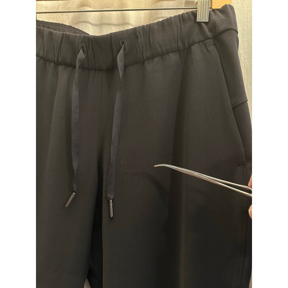 Lululemon On The Fly Pant *Woven 27" Travel Womens Black Size 8 W5BPMS - Picture 6 of 9
